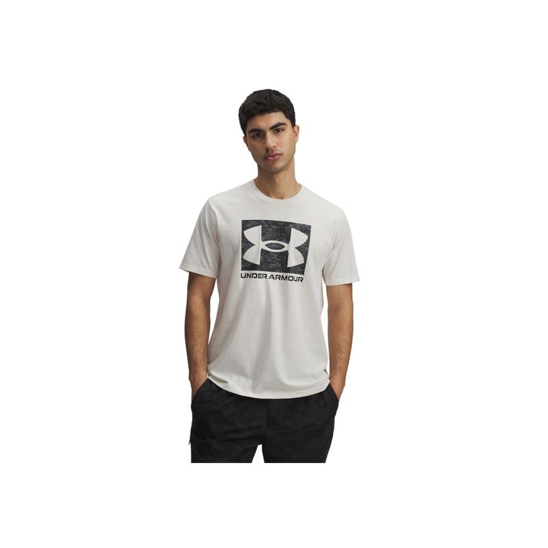 UNDER ARMOUR - Camiseta Hombre UNDER ARMOUR ABC CAMO BXD LOGO SS Marron UNDER ARMOUR