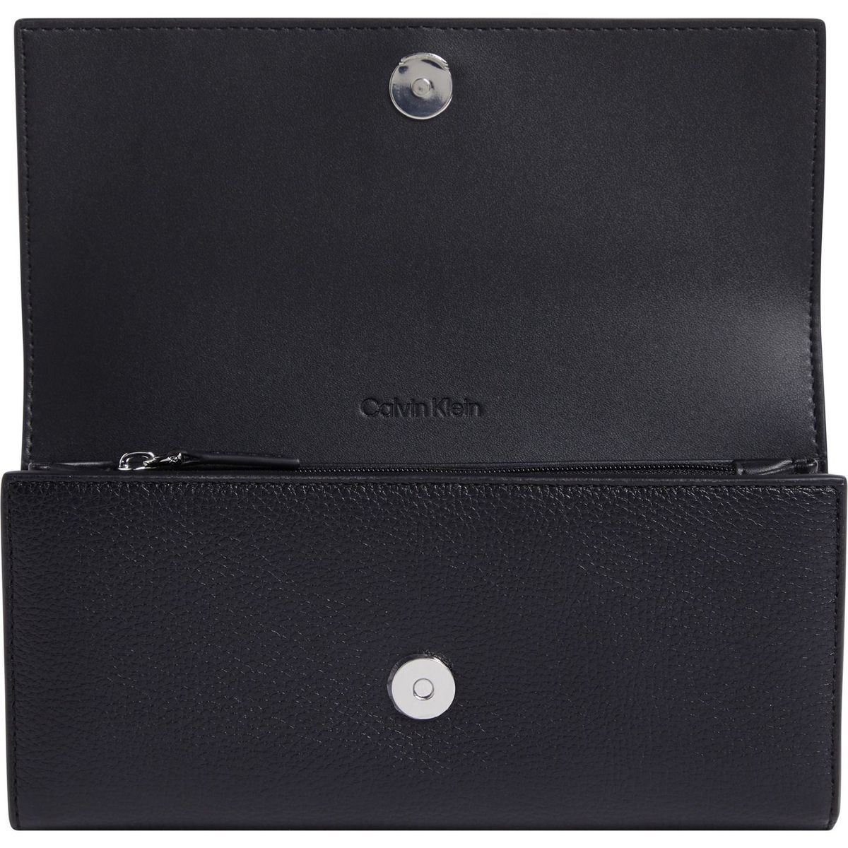 CALVIN KLEIN - Billetera negra trifold con placa metálica Calvin Klein