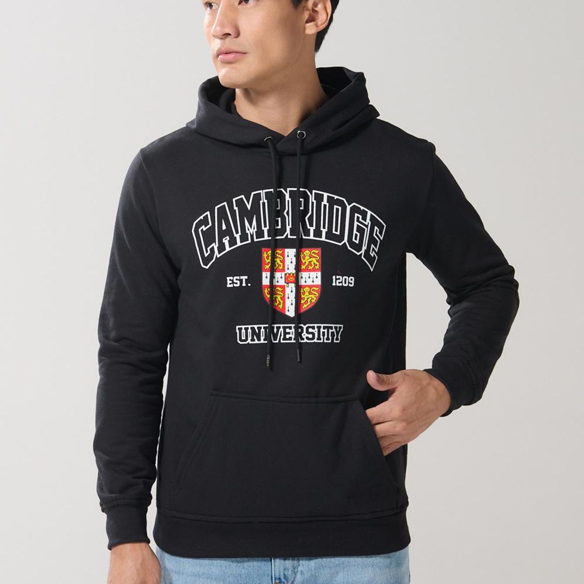 KOAJ - KOAJ Buzo con capota negro y estampado de Cambridge Hombre