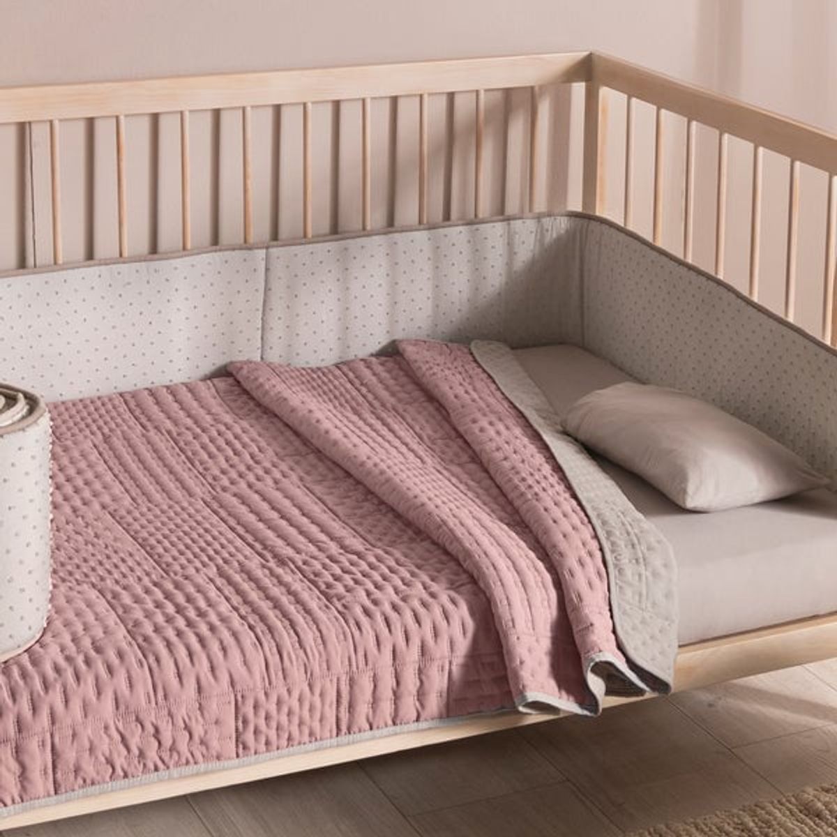 VIANNEY - Cubrelecho Baby Voga Iris Cama Cuna Corral - Vianney