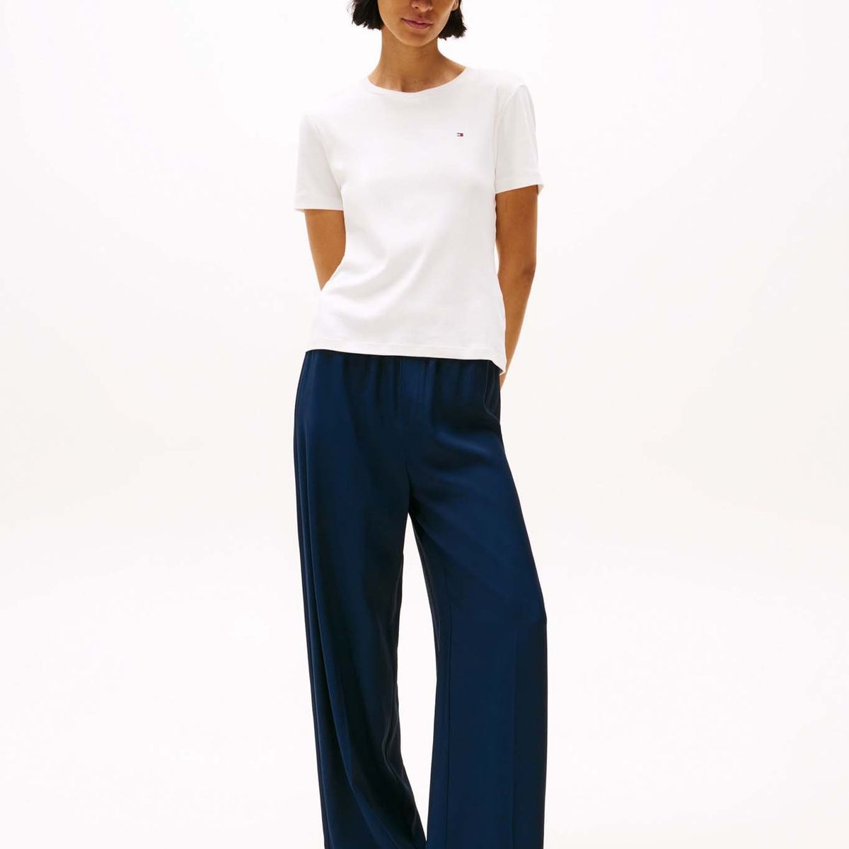 TOMMY HILFIGER - Camiseta blanca de cuello redondo con corte slim Tommy Hilfiger