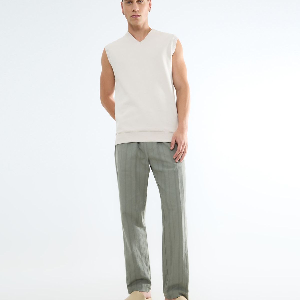 SEVEN SEVEN - Pantalon Para Hombre  Color Verde  Marca Seven Seven #45071068