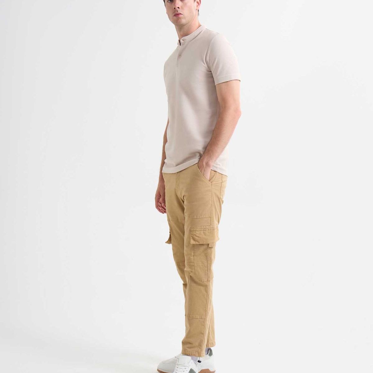 SEVEN SEVEN - Pantalón Cargo Parachute  Para Hombre Camel Seven Seven
