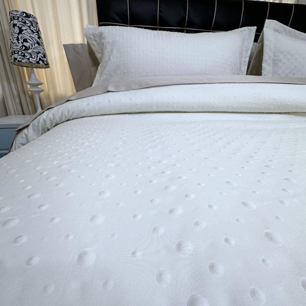 KARYTEX - Funda Duvet Burbuja Cama Queen Color Marfil.