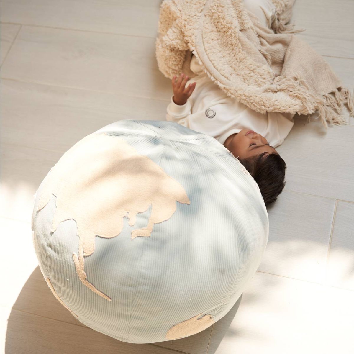 ENMADERA - Cojin Redondo Abrazo