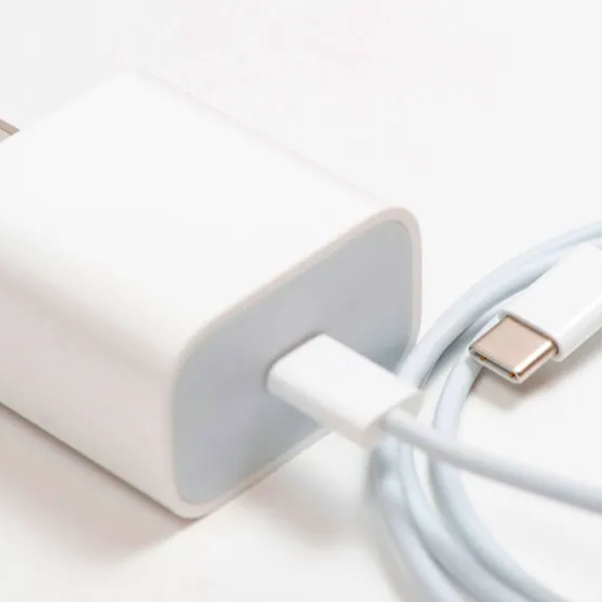 GENERICO - Cargador 20w Carga Rapida Tipo C a Tipo C Iphone