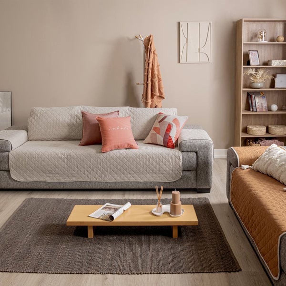 VIANNEY - Protector De Sala Beige 3 Puestos Vianney