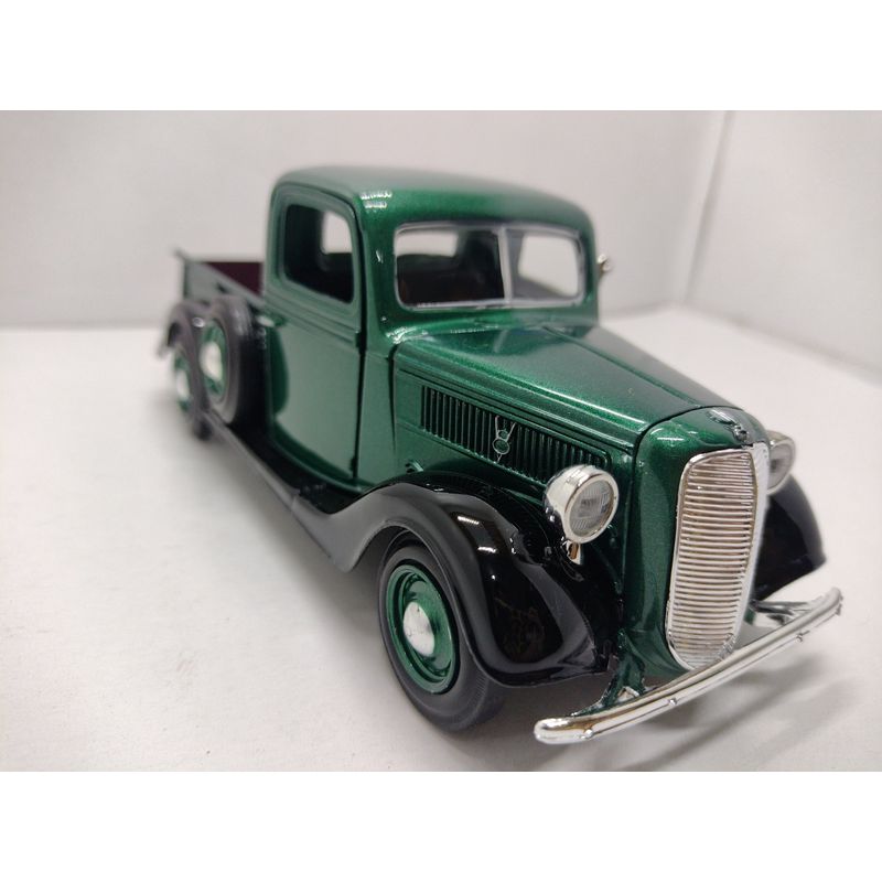 MOTORMAX - CARRO FORD PICK UP 1937 VERDE NEGRO ESCALA 1/24 DE COLECCIÓN