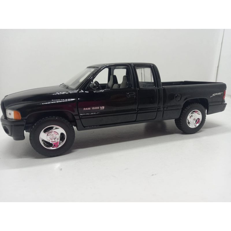 WELLY - CARRO DODGE RAM QUAD CAB 1500 SPORT NEGRA ESCALA 1/24