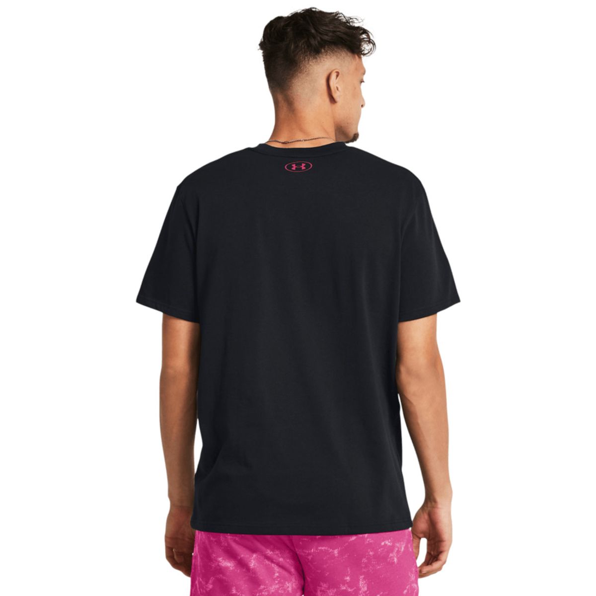 UNDER ARMOUR - Camiseta Hombre UNDER ARMOUR PJT RCK TC GRPHC HWT Negro UNDER ARMOUR.