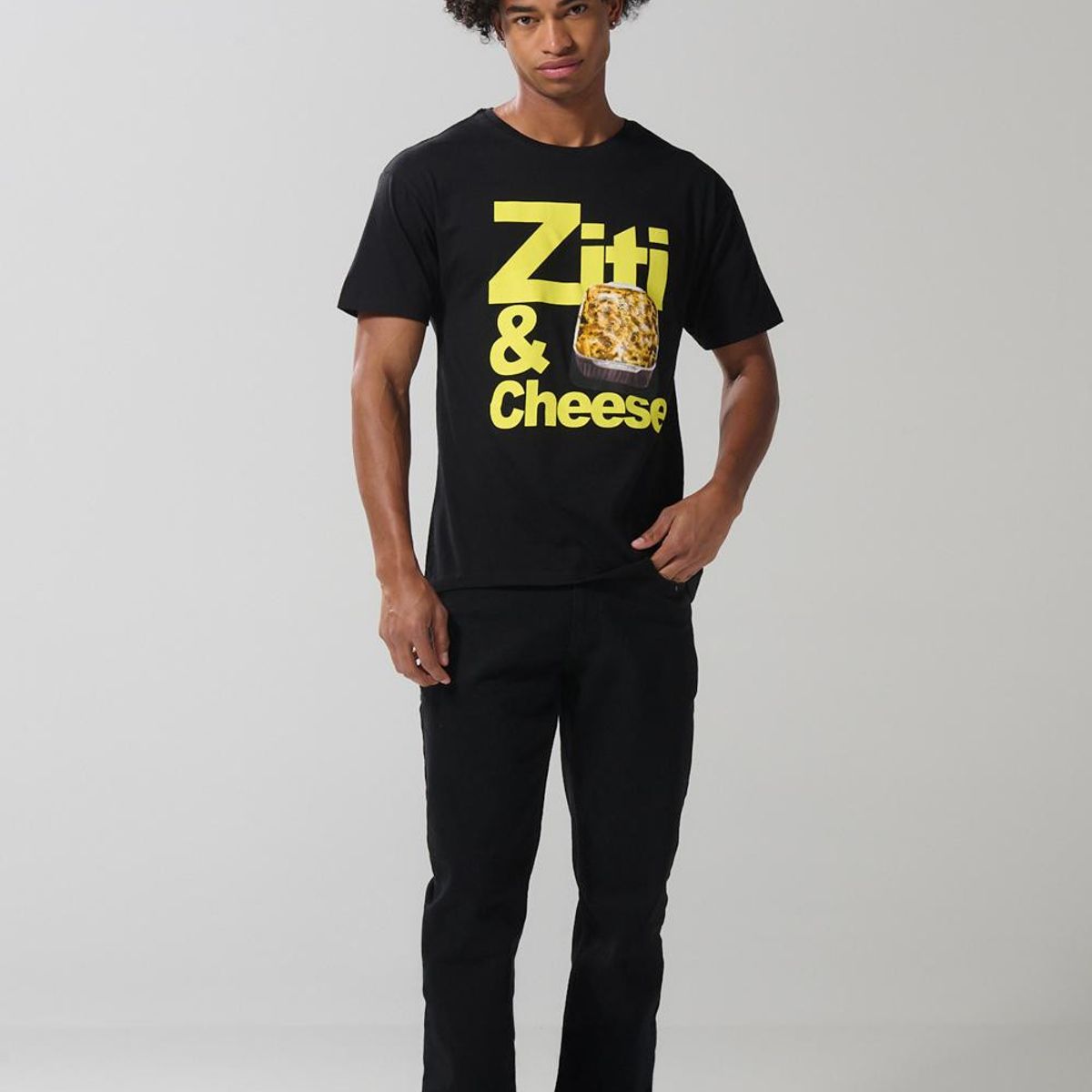 KOAJ - KOAJ Camiseta negra cuello redondo con diseño de comida Hombre