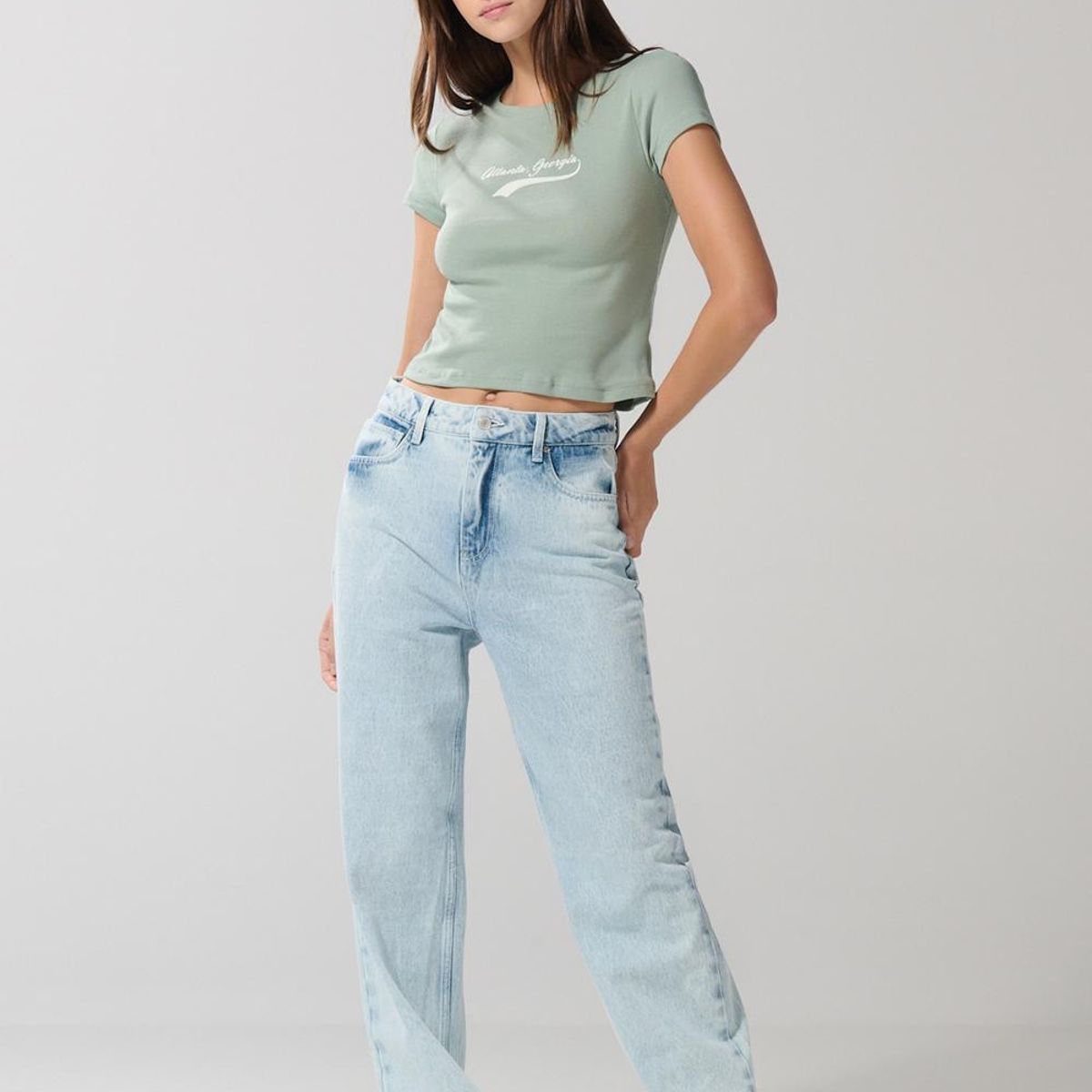 KOAJ - KOAJ Camiseta verde clara manga corta con diseño college Mujer