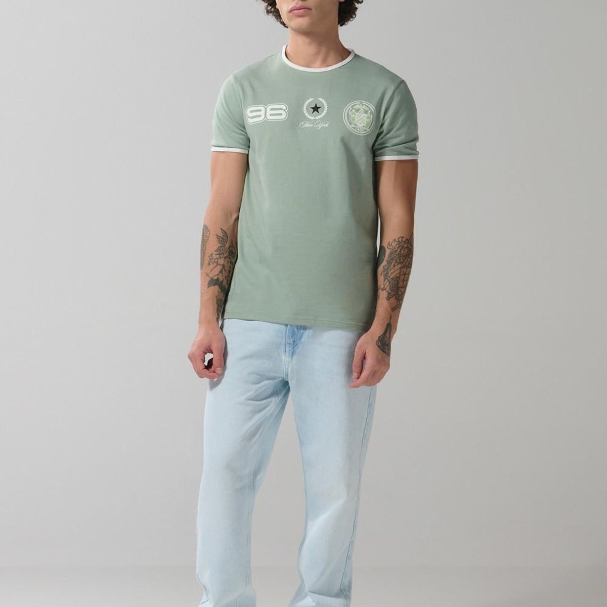 KOAJ - KOAJ Camiseta verde clara manga corta con contrastes colleg Hombre