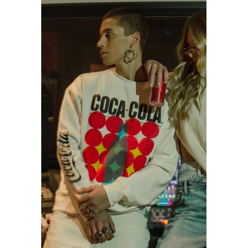 KOAJ - KOAJ Buzo cuello redondo con estampado de Coca-Cola HOMBRE