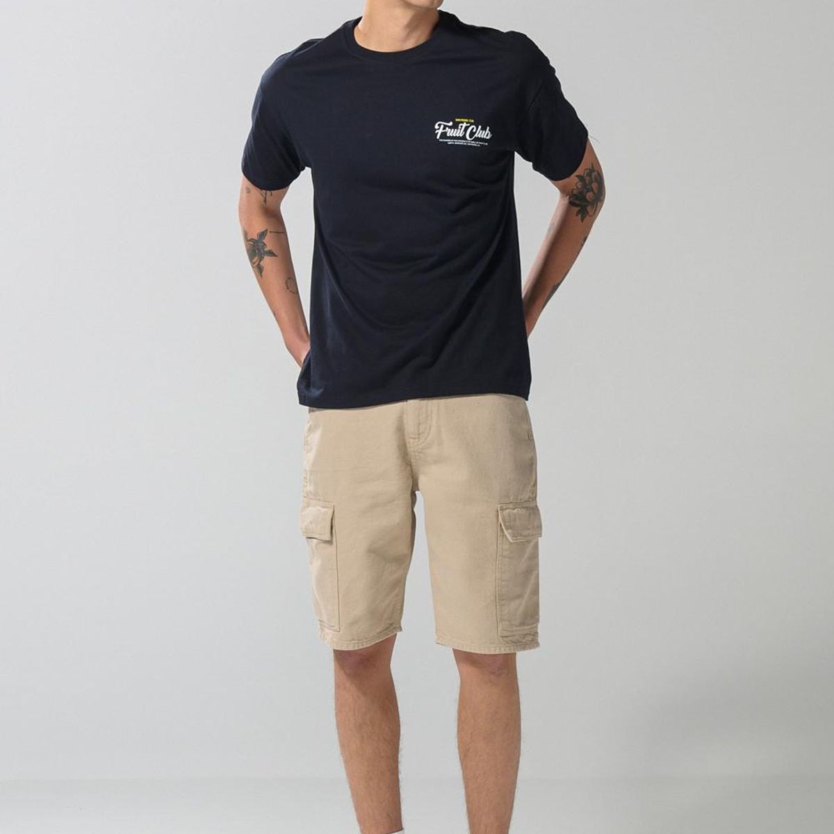 KOAJ - KOAJ Camiseta unicolor manga corta con diseño de fruta Hombre