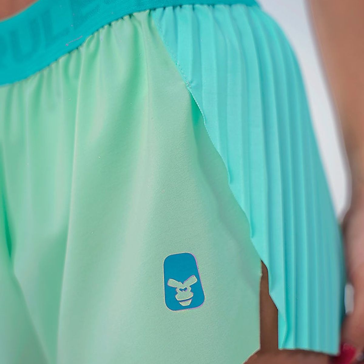 NO RULES - SHORT DEPORTIVO RUNNING PERFORMANCE JADE.