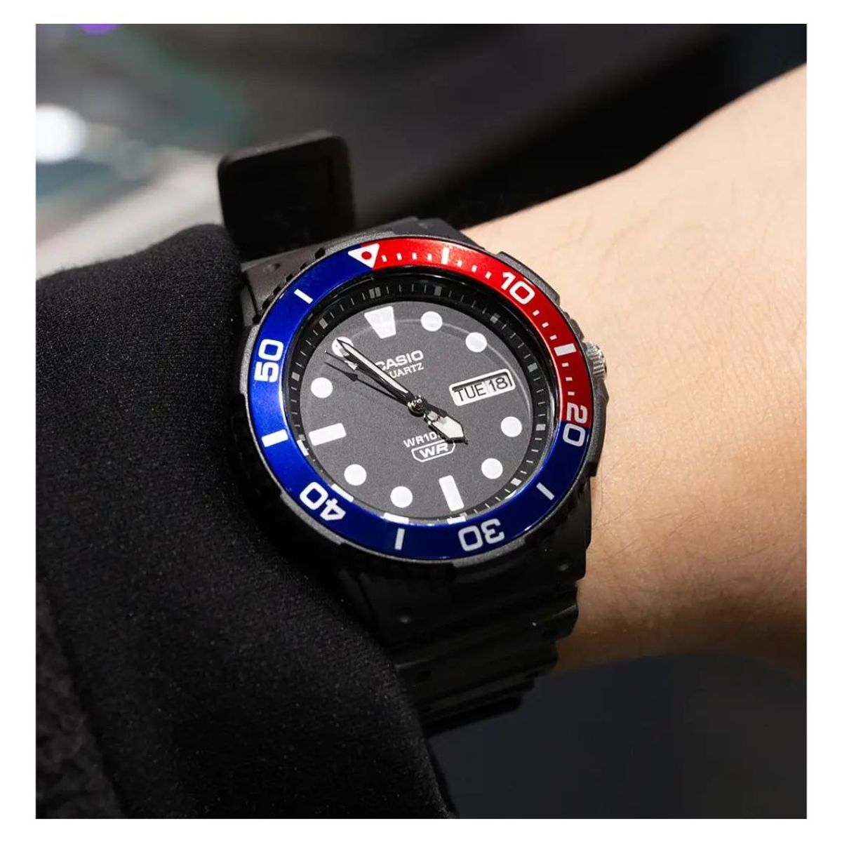 CASIO - Reloj Casio Modelo MRW-230H-1E2 Diseño Deportivo