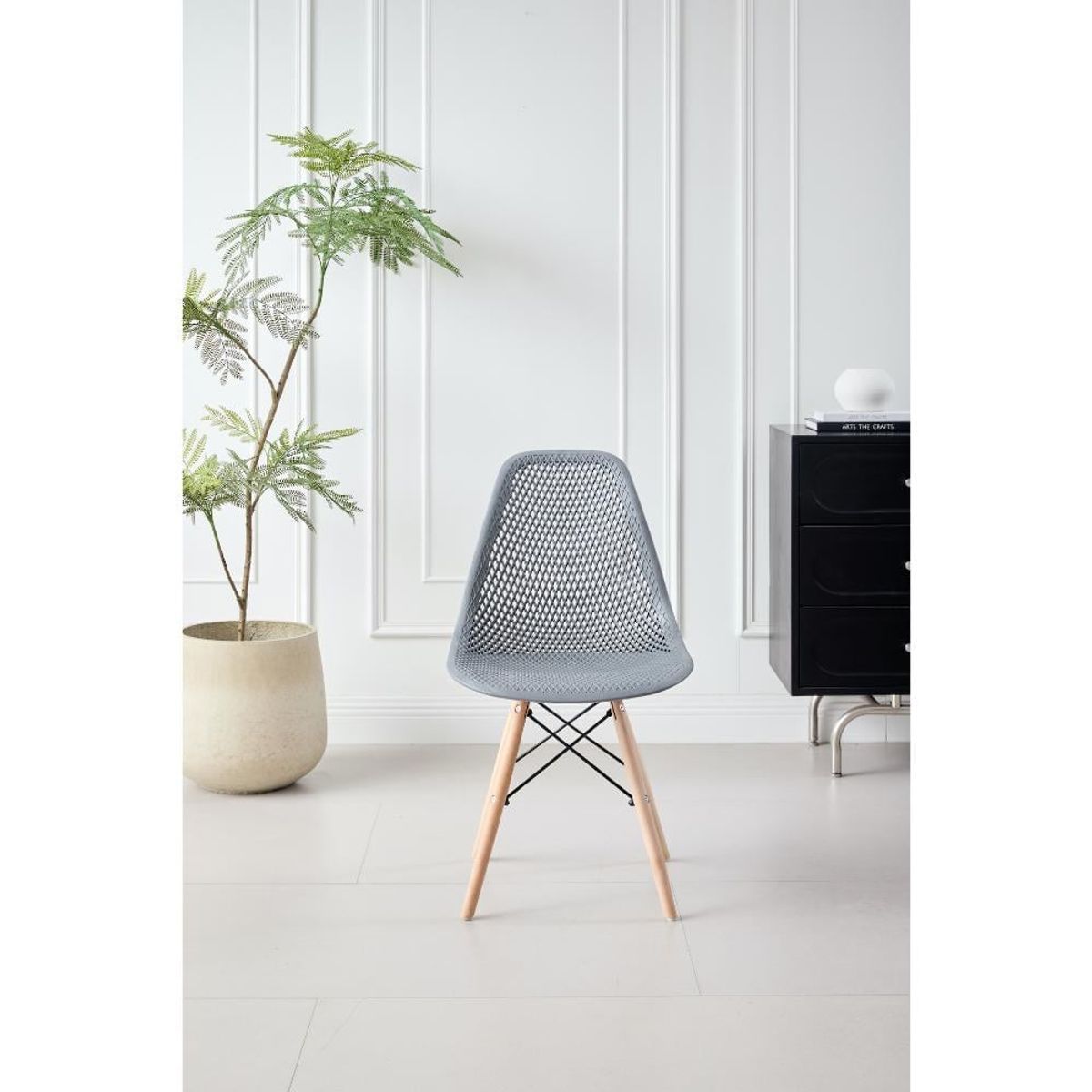 GENERICO - Silla Marcus Color Gris Oscuro Con espaldar y patas en Madera