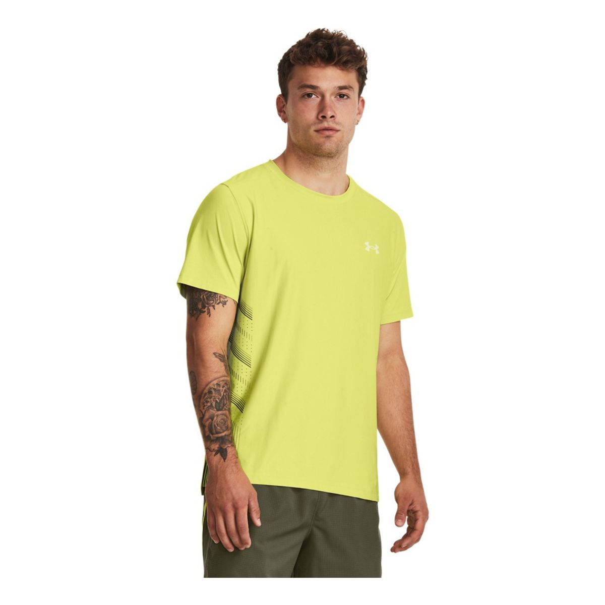 UNDER ARMOUR - Camiseta Hombre UNDER ARMOUR UA LASER SHORTSLEEVE Amarillo UNDER ARMOUR.
