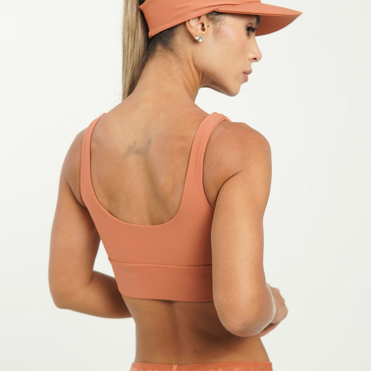 NO RULES - TOP DEPORTIVO CORE TERRACOTA.