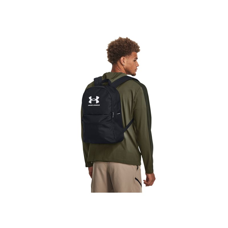 UNDER ARMOUR - Morral Unisex UNDER ARMOUR Essential Lite Backpack Negro UNDER ARMOUR