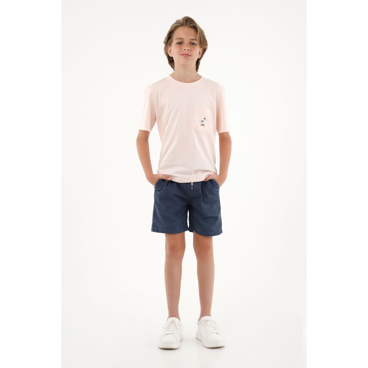 TENNIS - Camiseta rosada con bordado y bolsillo para niño