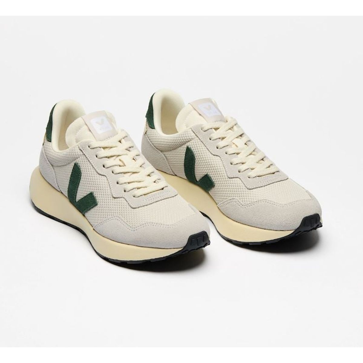 VEJA - Tenis veja de hombre paulistana VEJA Beige PS18204MBEI
