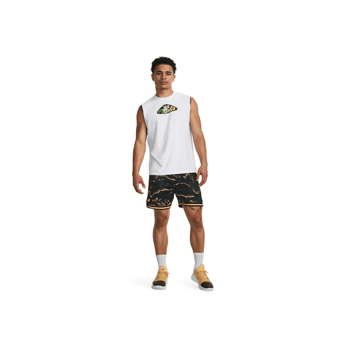 UNDER ARMOUR - Camiseta Hombre UNDER ARMOUR CURRY SLVS TEE Blanco UNDER ARMOUR.