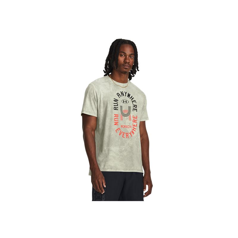 UNDER ARMOUR - Camiseta Hombre UNDER ARMOUR RUN EVERYWHERE TEE Verde UNDER ARMOUR.