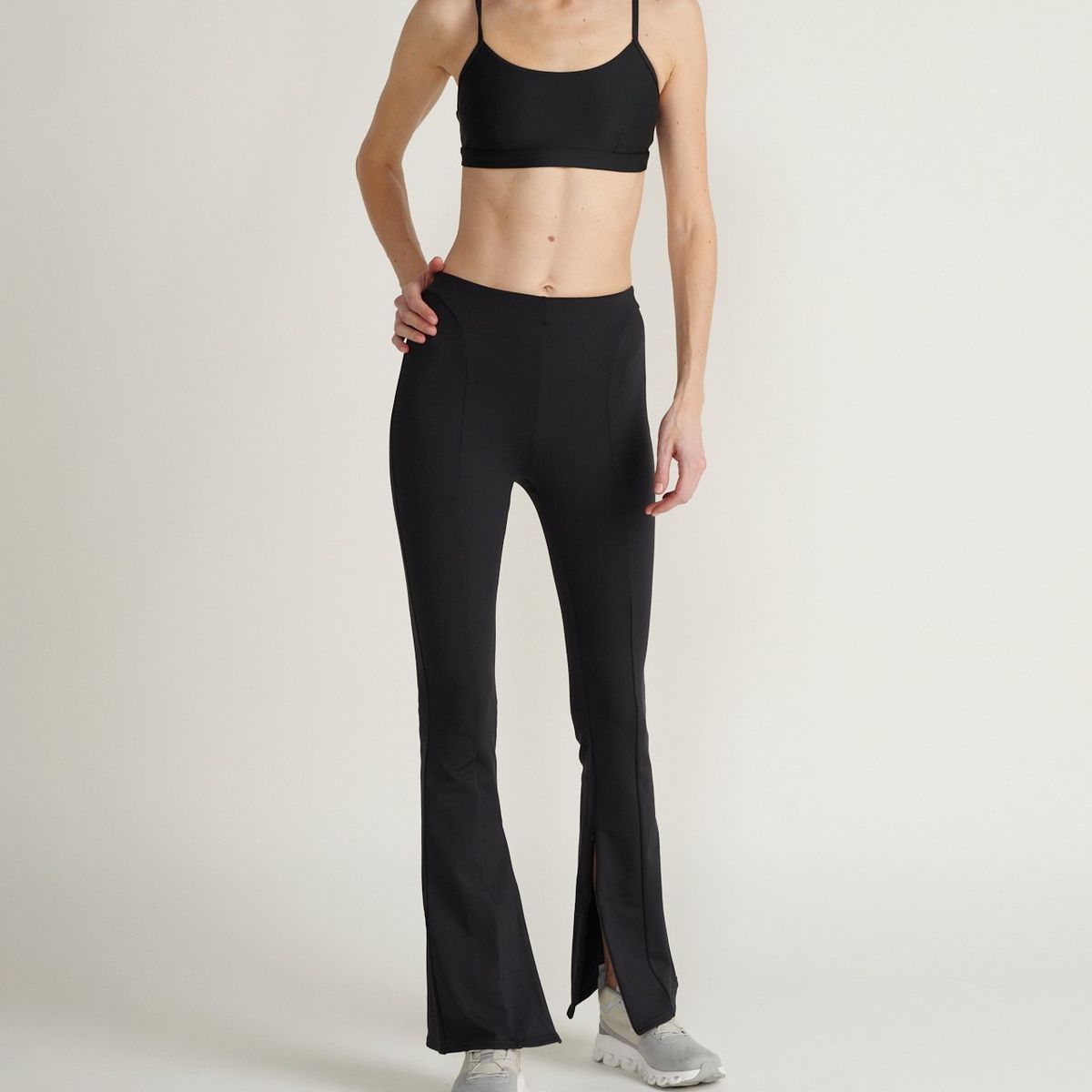 ALO YOGA - Top bra airlift intrigue ALO YOGA Negro W9355RBLACK