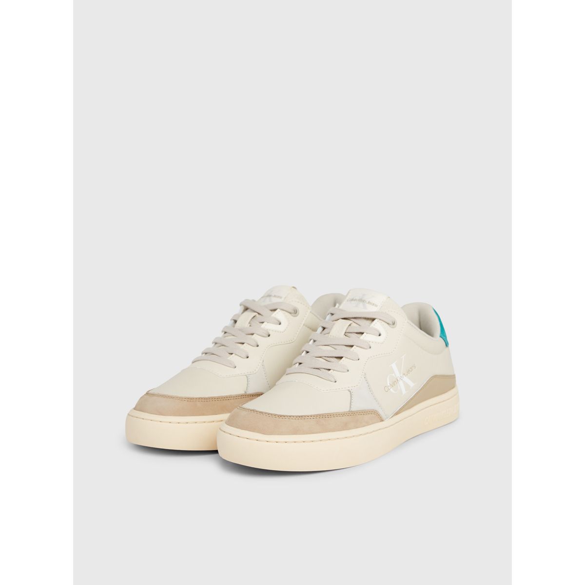 CALVIN KLEIN - Tenis Beige De Cuero Con Logo Lateral Calvin Klein