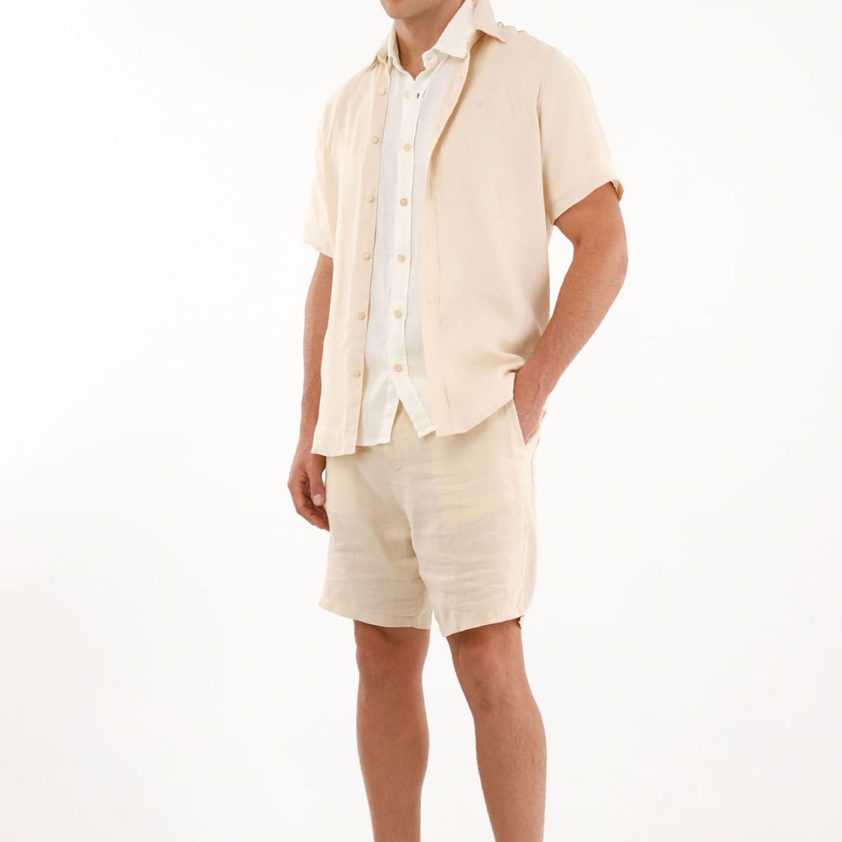 TENNIS - Camisa manga corta en 100% lino crudo para hombre