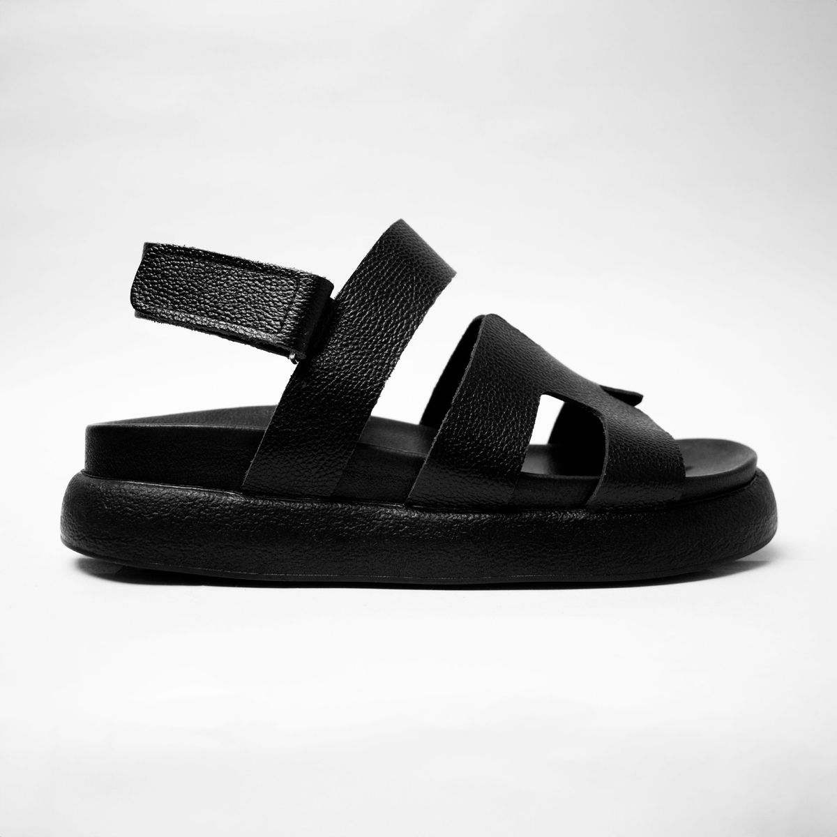 KADOSH - Sandalia para Mujer Negra Sidney