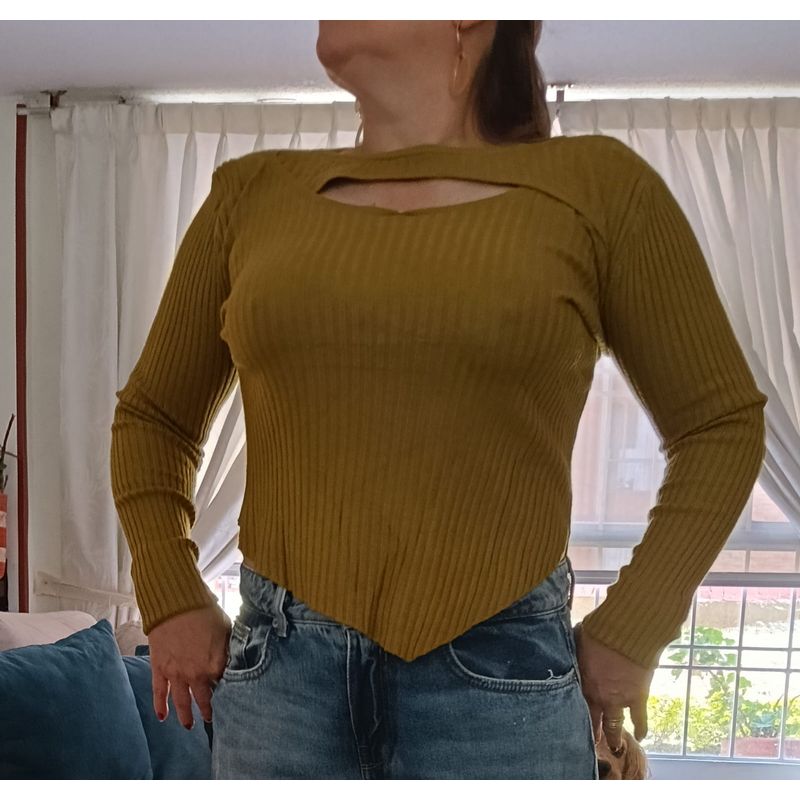 GENERICO - Sweater  jersey mostaza  Manga Larga