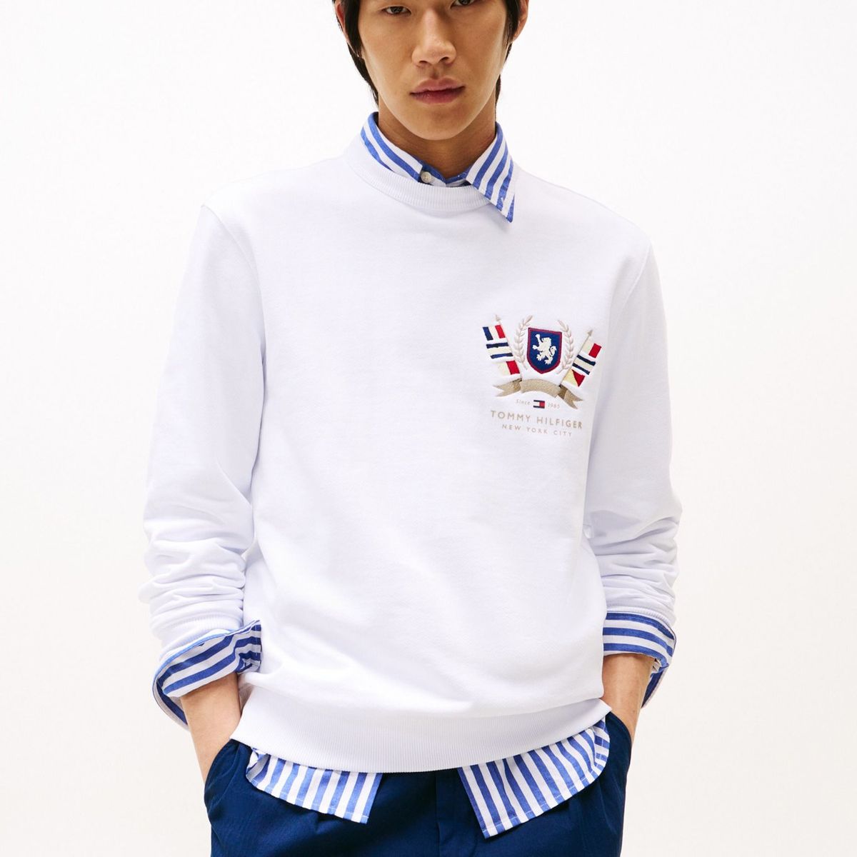 TOMMY HILFIGER - Saco blanco logo con escudo Tommy Hilfiger