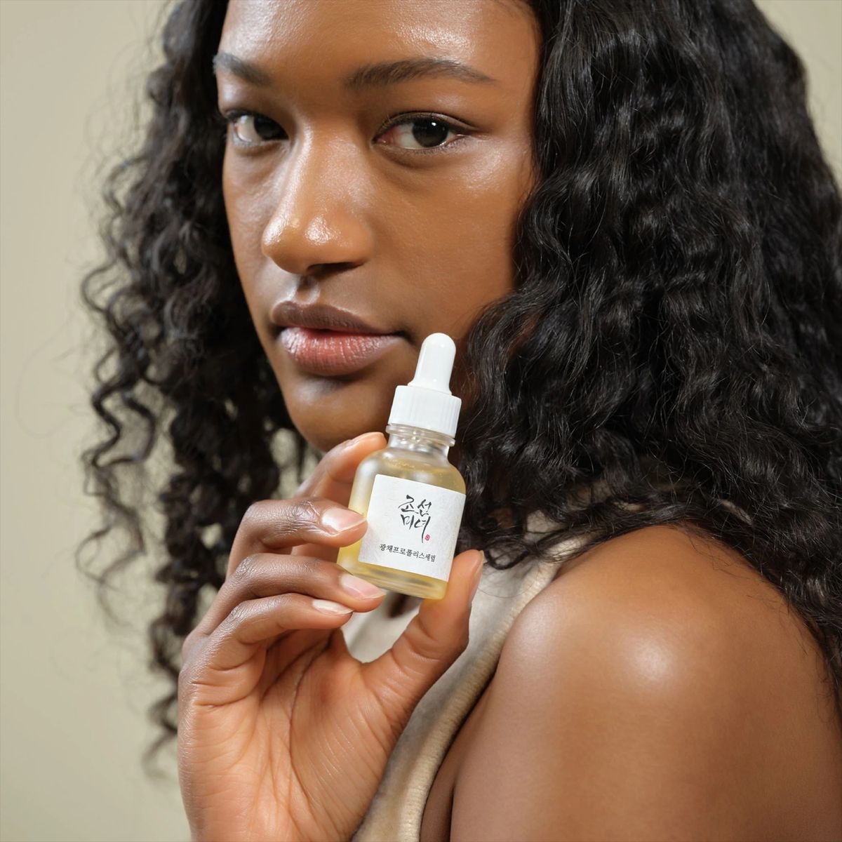 BEAUTY OF JOSEON - Glow Serum: Propolis + Niacinamide Sérum
