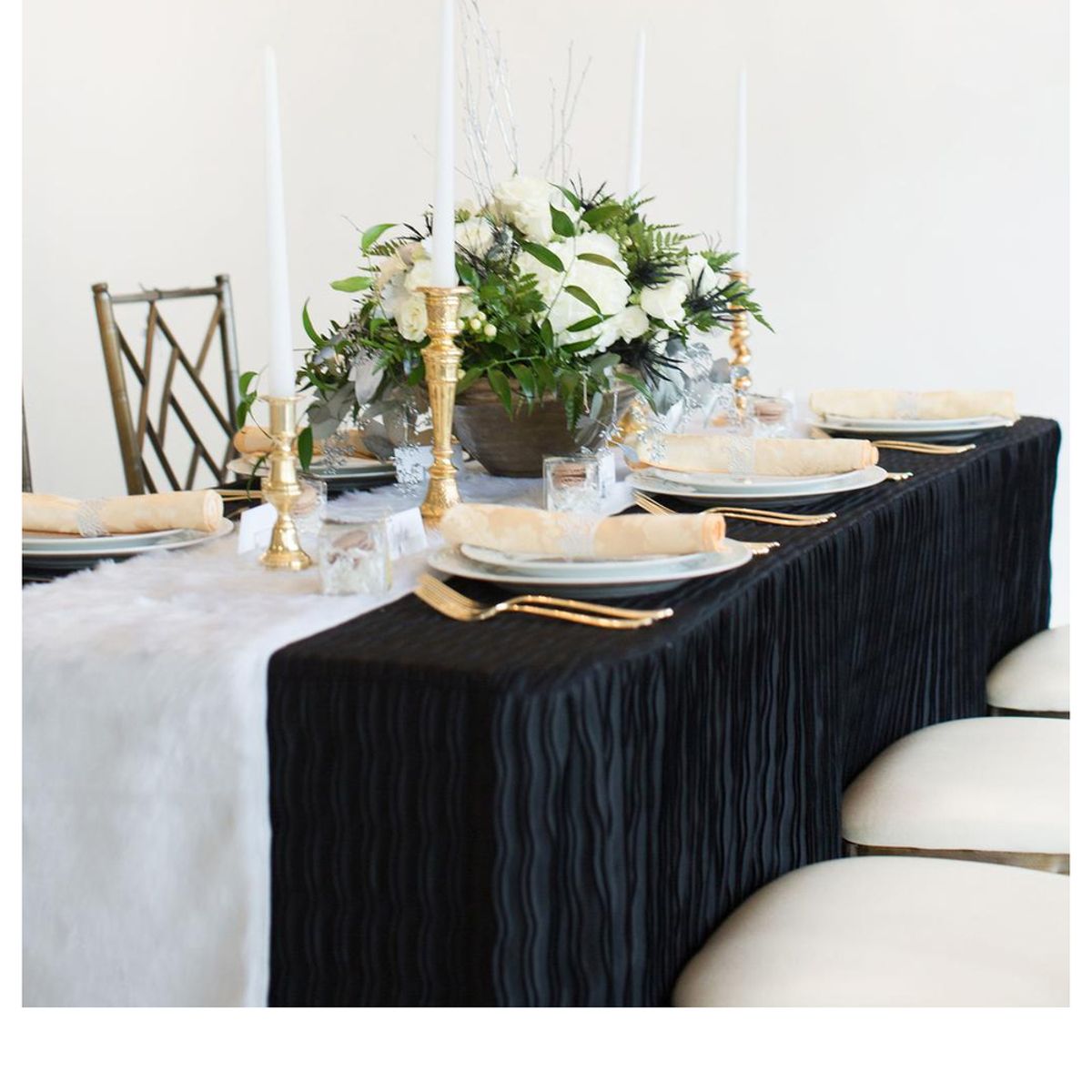 MEMBERS SELECTION - Mantel Para Mesa Rectangular O Sofa Cama
