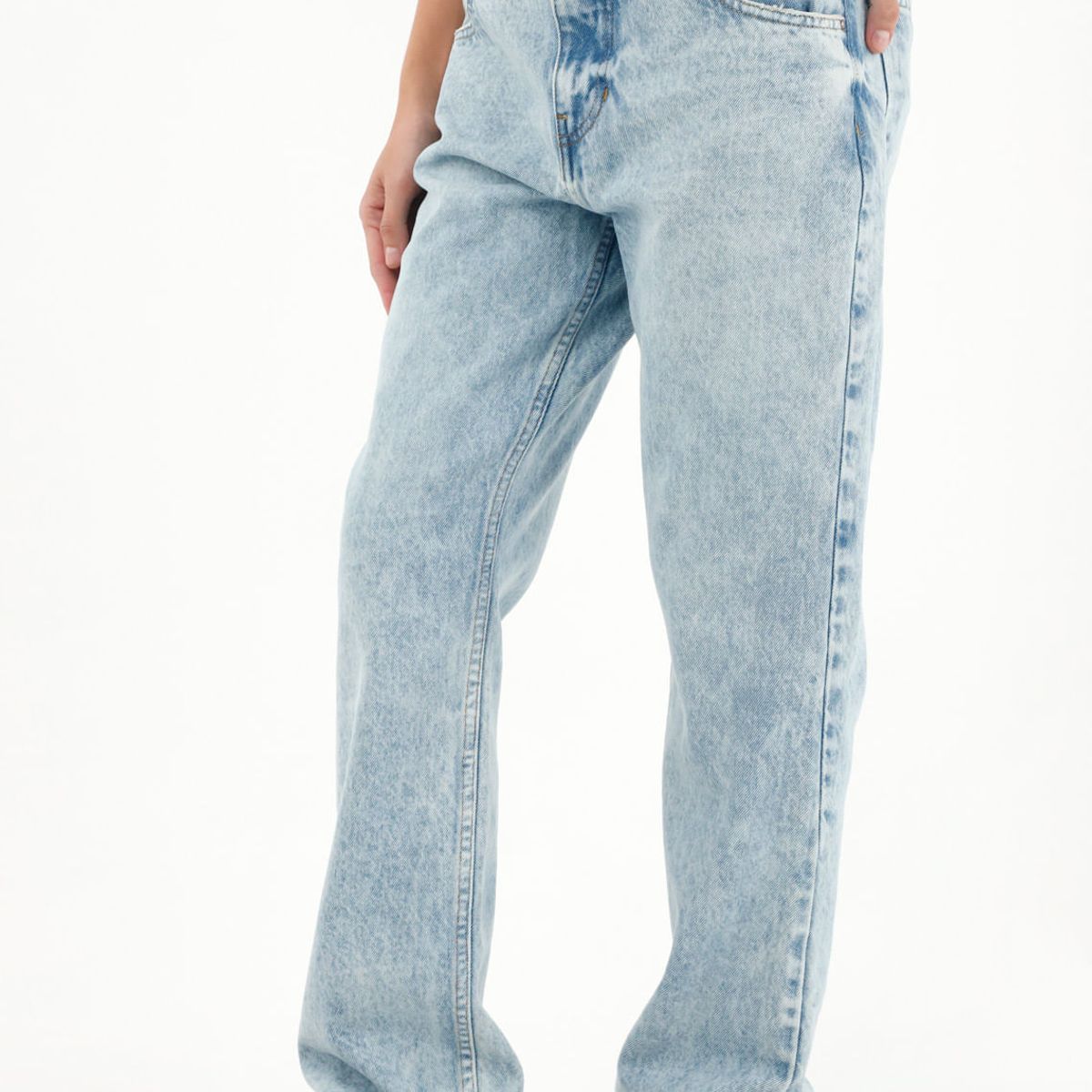 TENNIS - Jean Recto de tiro medio con pretina desflecada para mujer