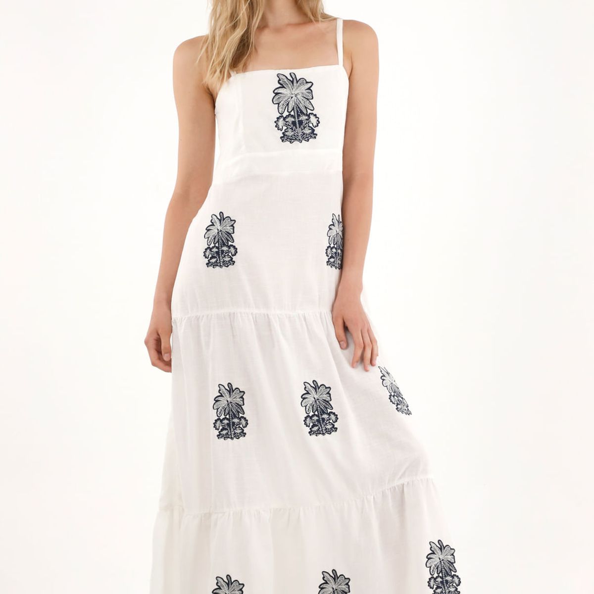 TENNIS - Vestido largo con vuelo y apliques bordados crudo para mujer