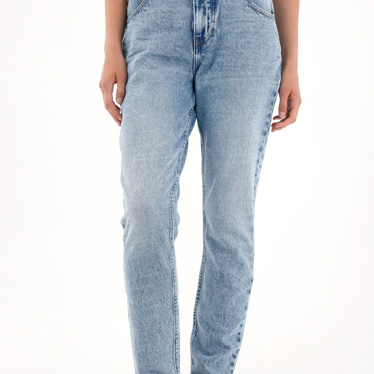 TENNIS - Jean Mom de tiro alto tono medio para mujer