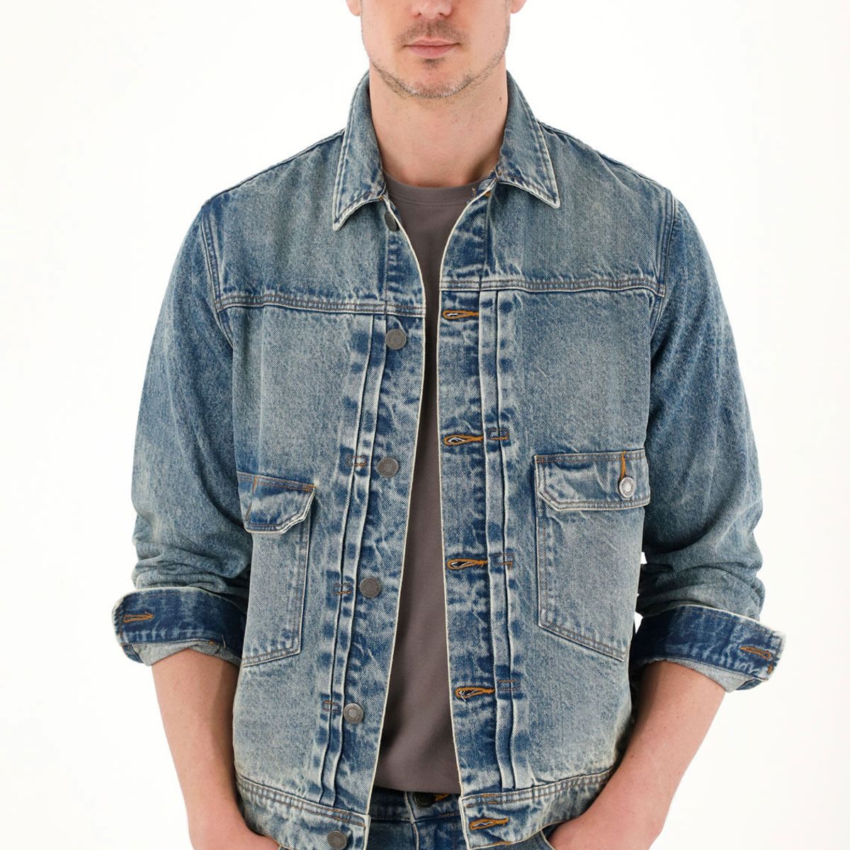 TENNIS - Chaqueta en denim con bolsillos de tapa para hombre