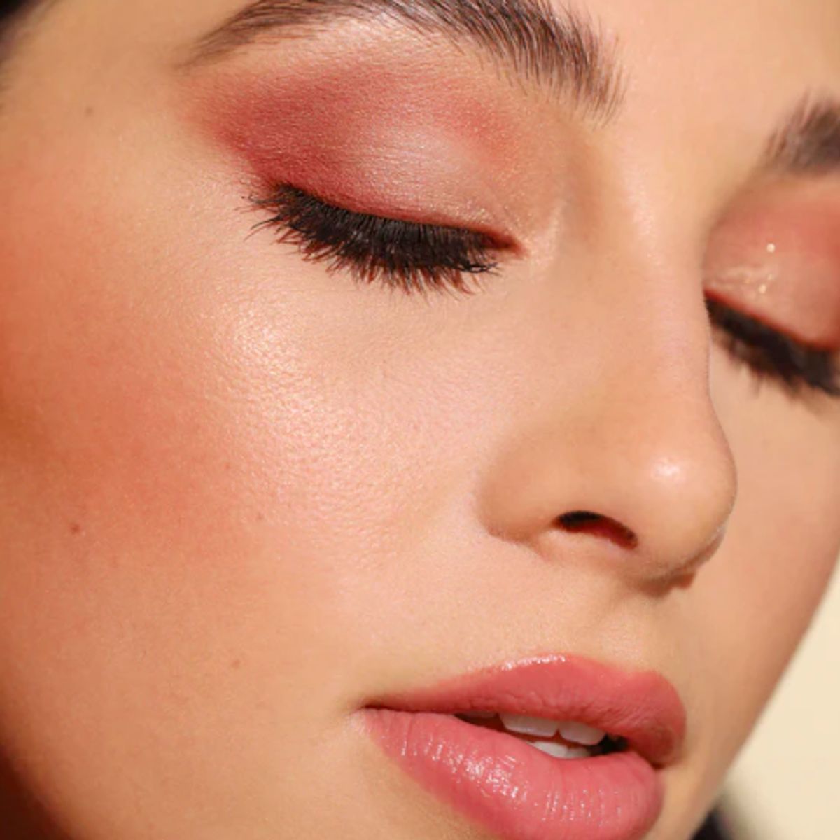 MILANI COSMETICS - Paleta de sombras de ojos Luminoso MILANI