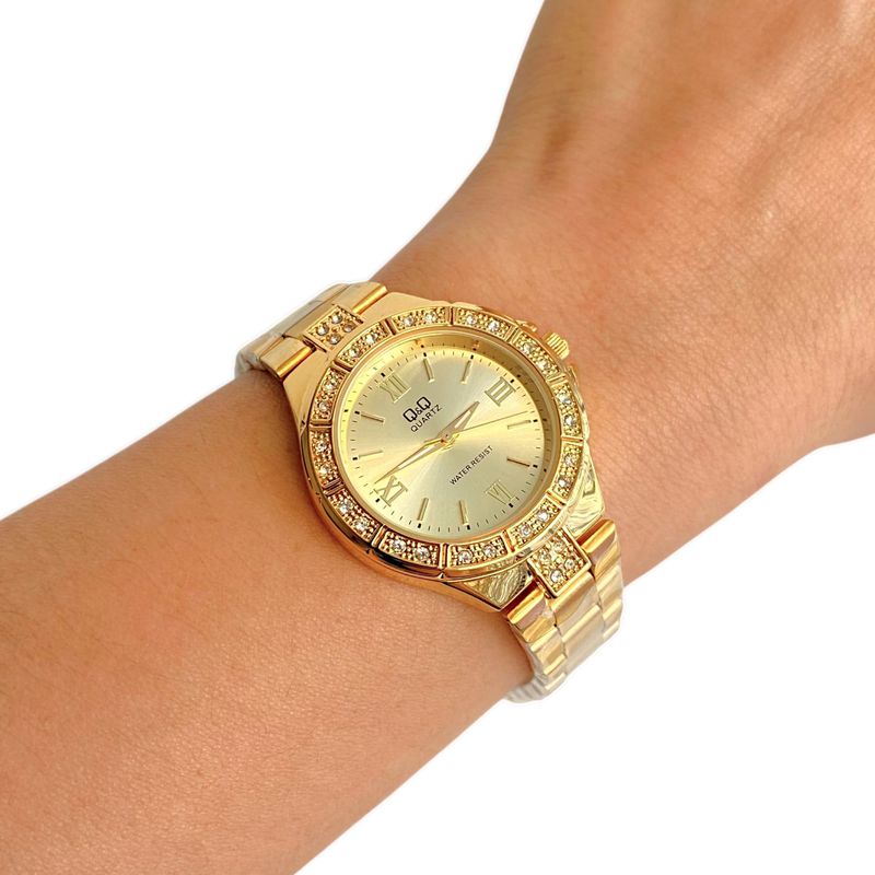 Q&Q - Reloj Q&Q Dorado Numeros Romanos Acero Inoxidable Original + Caja