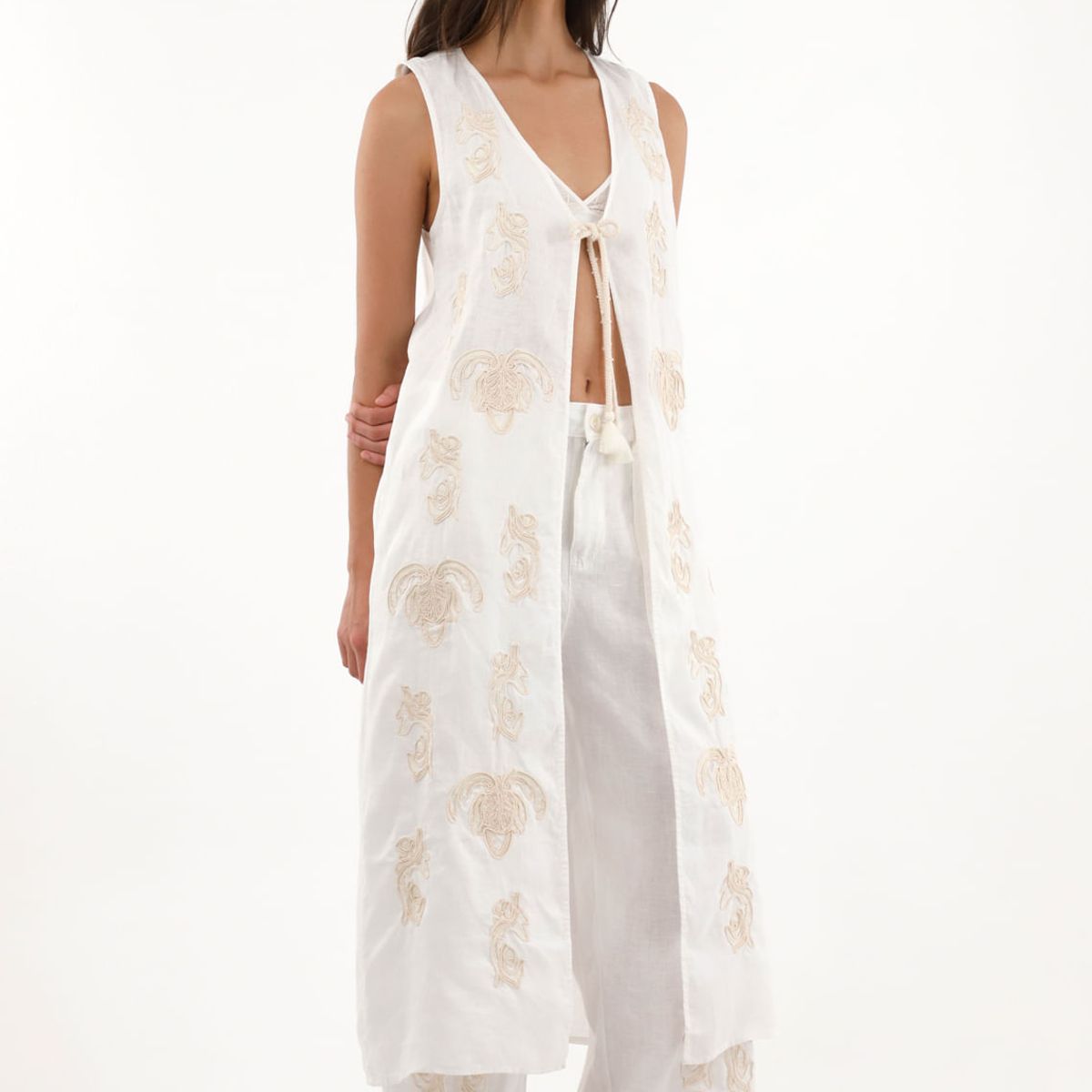 TENNIS - Kimono con manualidad bordada en 100% lino para mujer