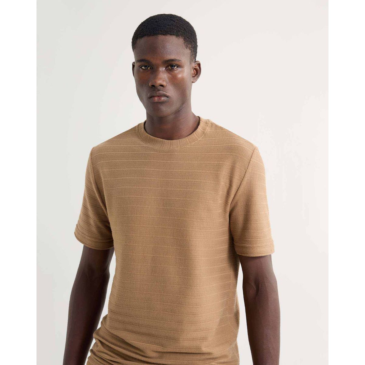 SEVEN SEVEN - Camiseta De Hombre  Color Camel Marca Seven Seven #45092680