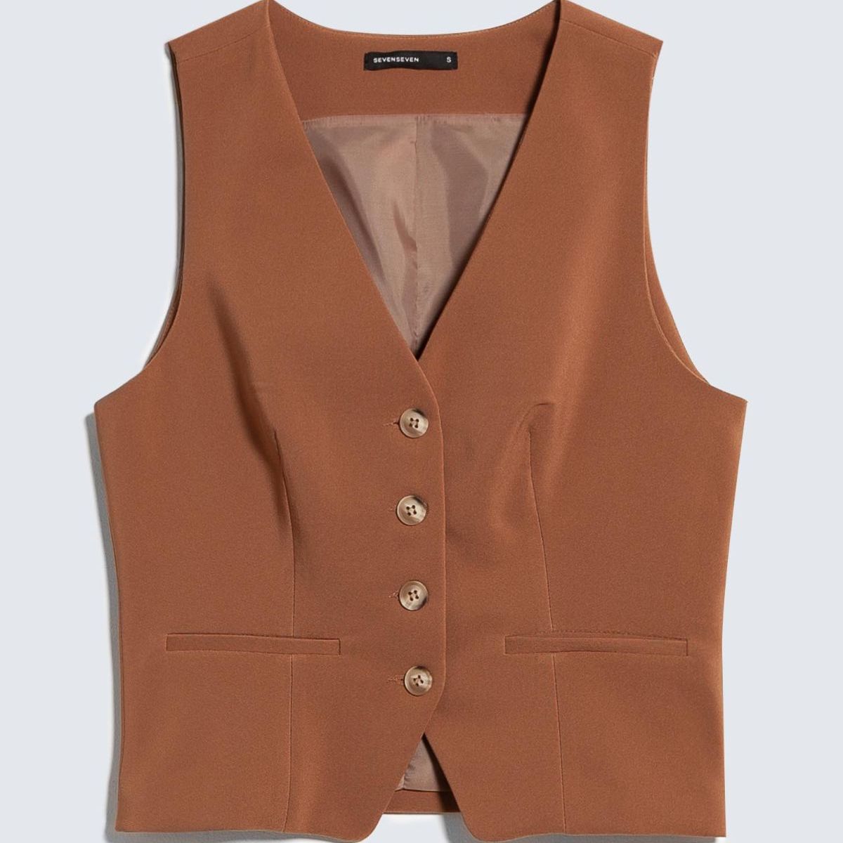 SEVEN SEVEN - Chaleco Para Mujer Plano Color Camel Marca Seven Seven #28250132