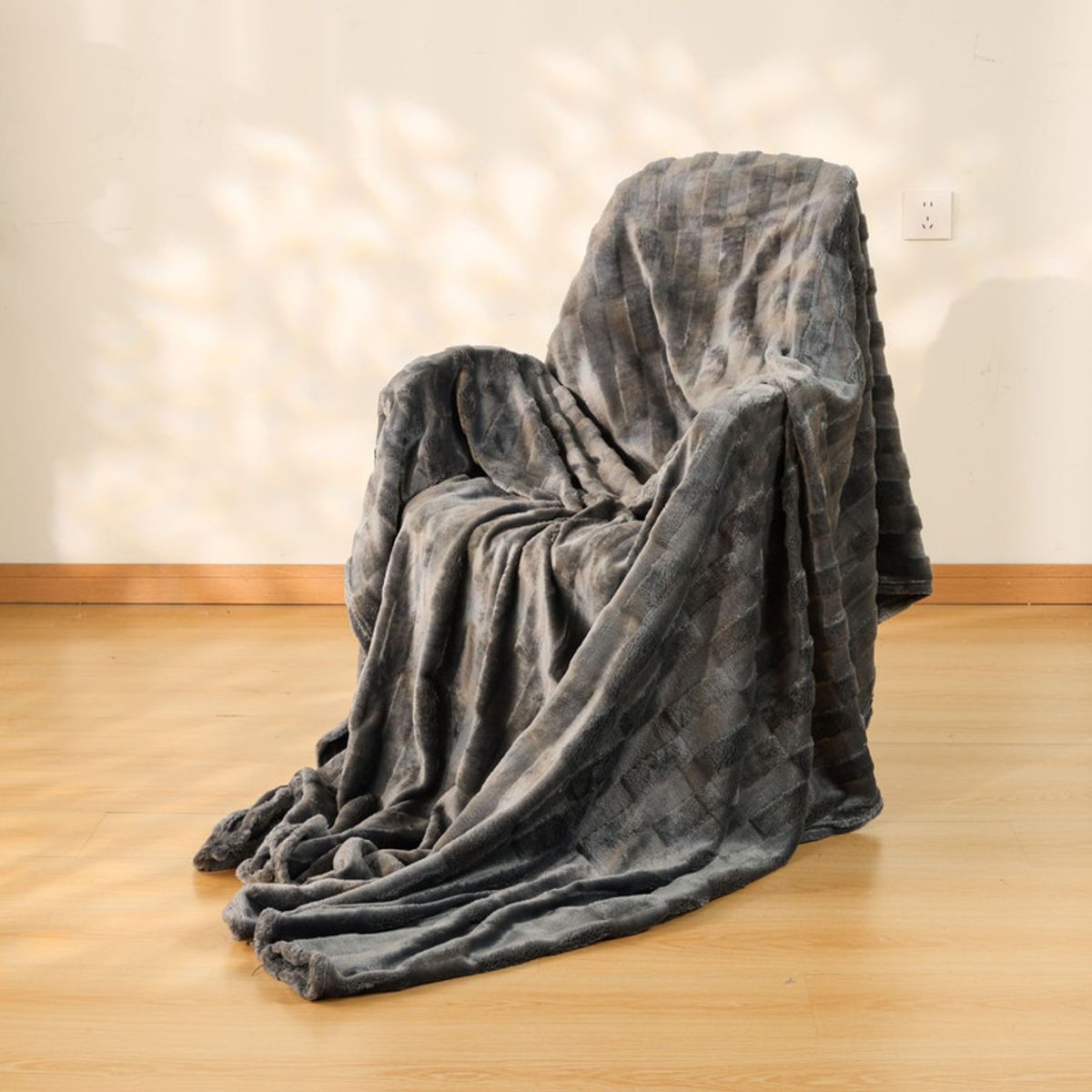 MY HOME STORE - Cobija Textura Boreal Gris Oscuro