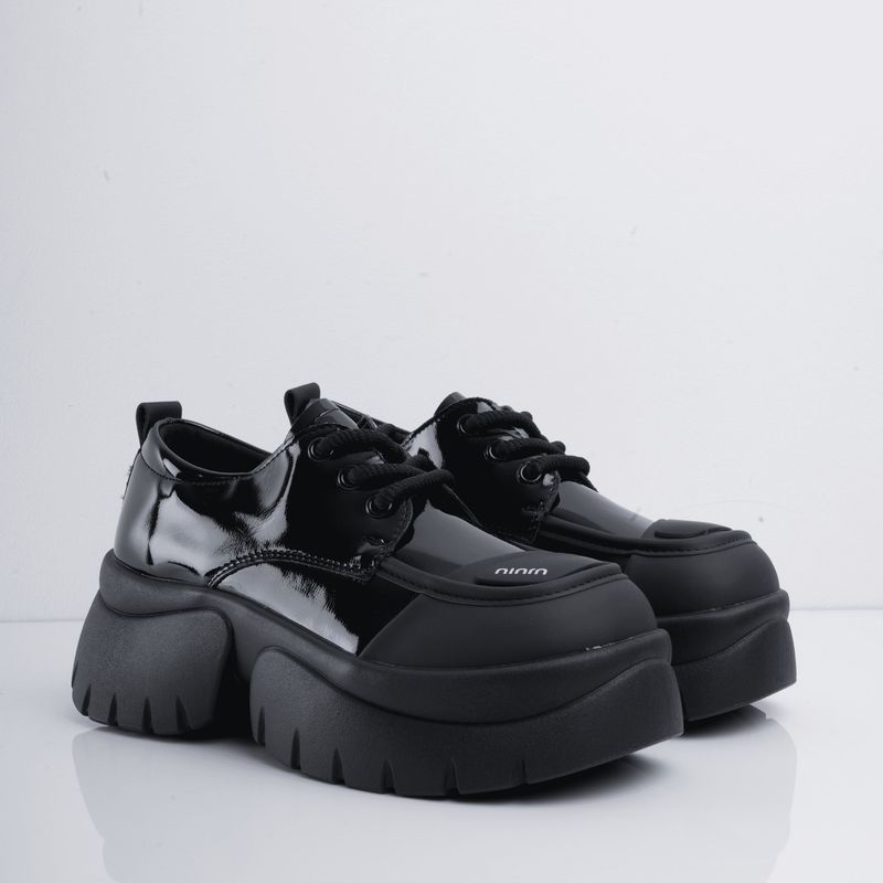 CALZADO ADRENALINA - Zapatos negros en charol con puntera mate anntte