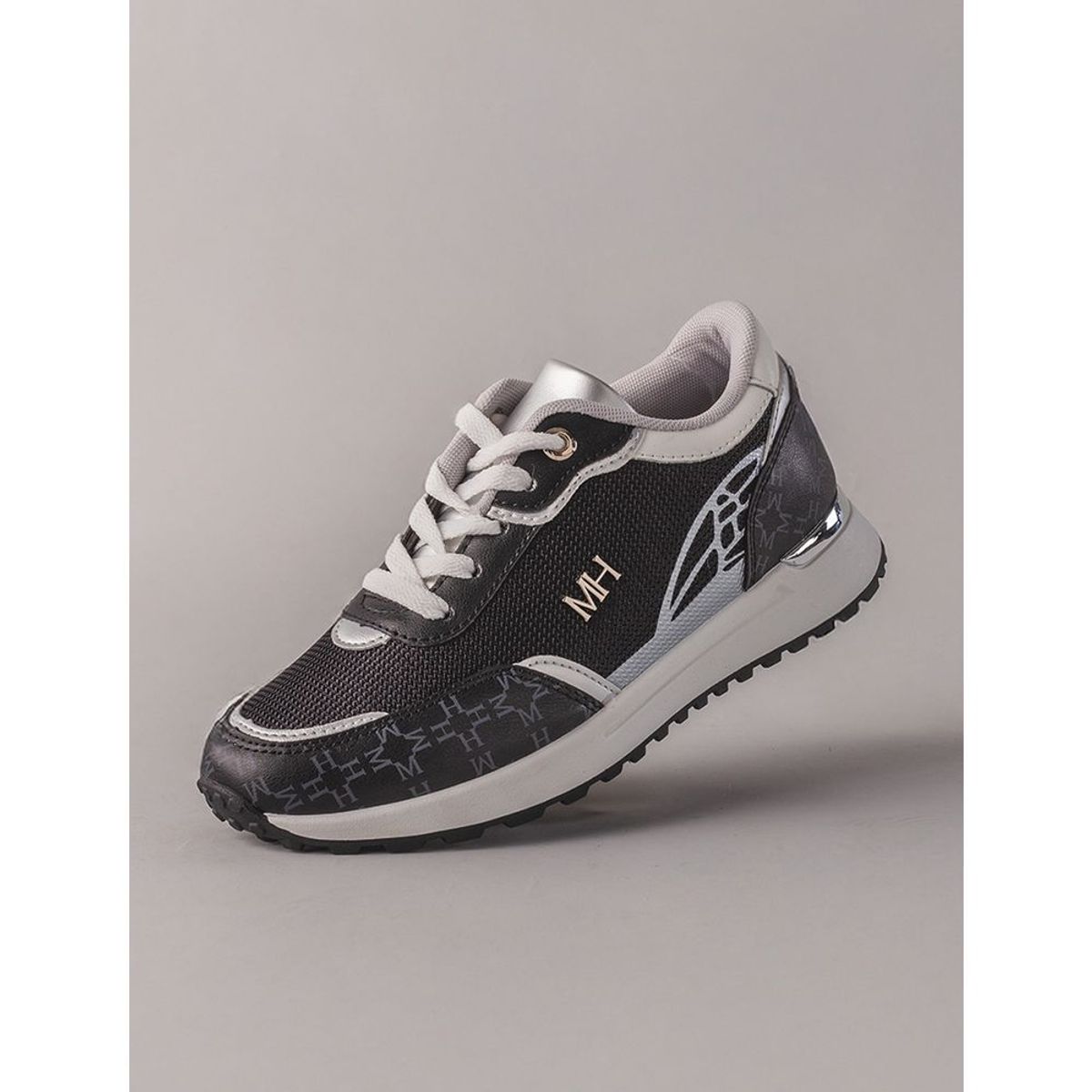 MARIO HERNANDEZ - Tenis Delta Negro Plata