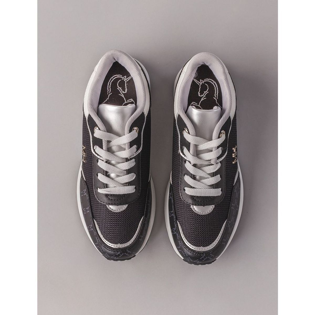 MARIO HERNANDEZ - Tenis Delta Negro Plata